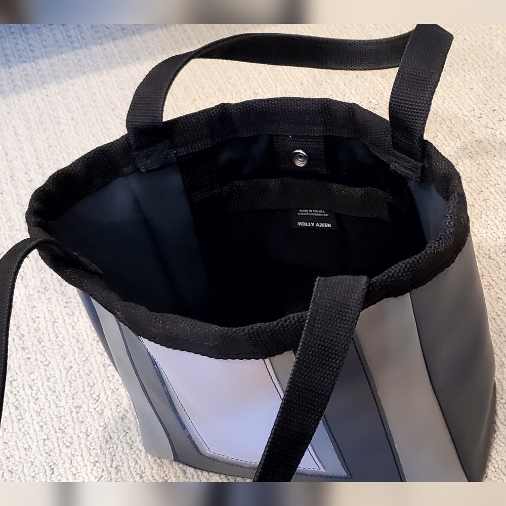Holly Aiken Vegan Leather Tote Shoulder Bag, Blue/Gray/Lilac/Black, EUC - Picture 6 of 15
